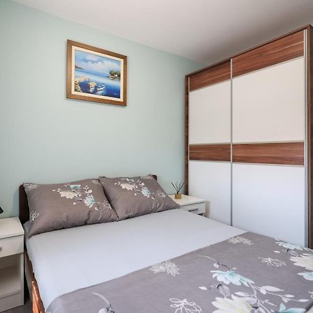 Two Bedroom Apartment Sunset Vir Exterior photo